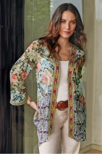 Giverny Topper