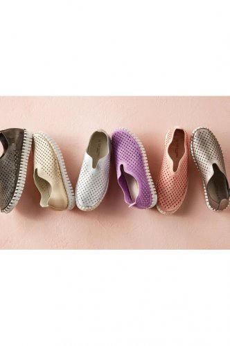 Chic Sneakers