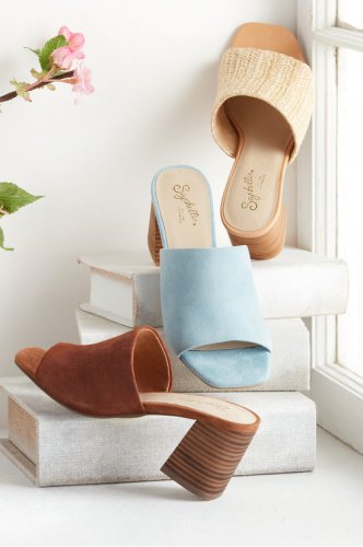 Stacked Heel Slide
