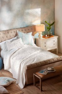 Costa Blanca Chenille Quilt