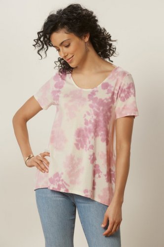 Camille Tee