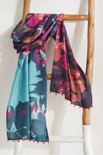 Les Fleurs Scarf