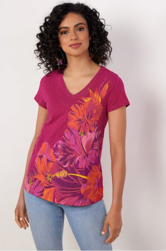 Laula Tee