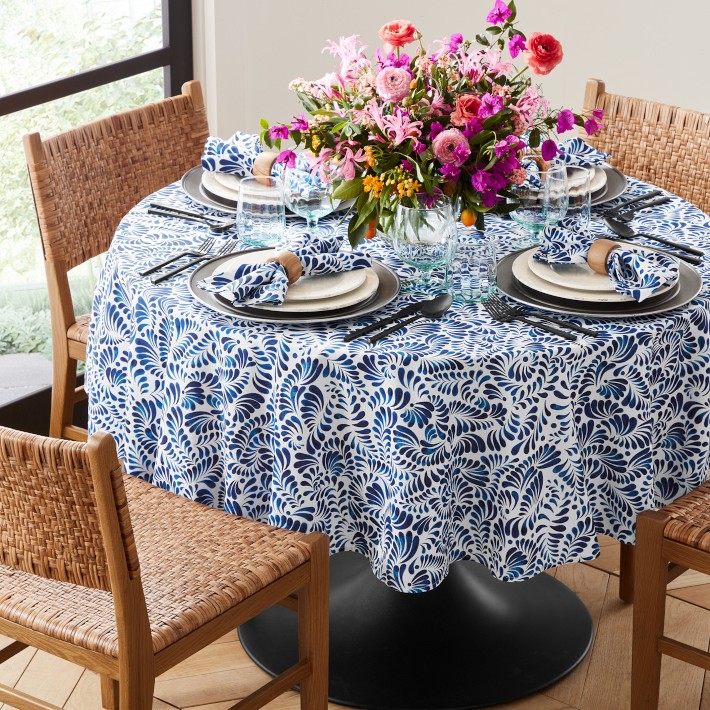 Mexico Vin Azul Round Tablecloth