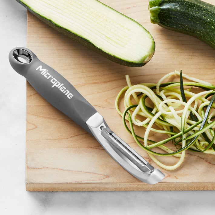 Microplane Pro Julienne Peeler