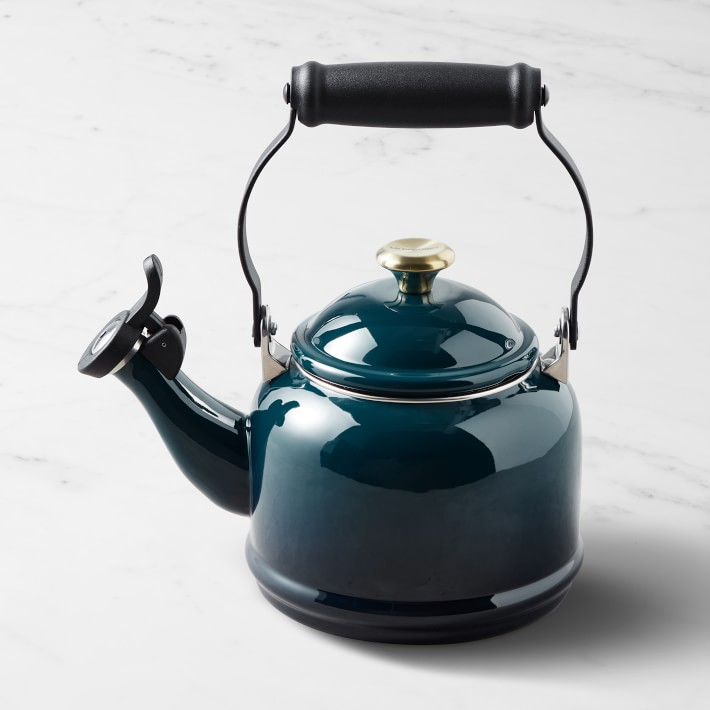 Le Creuset Classic Demi Teakettle