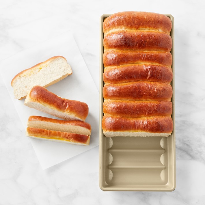 Goldtouch Pro Nonstick New England Bun Pan