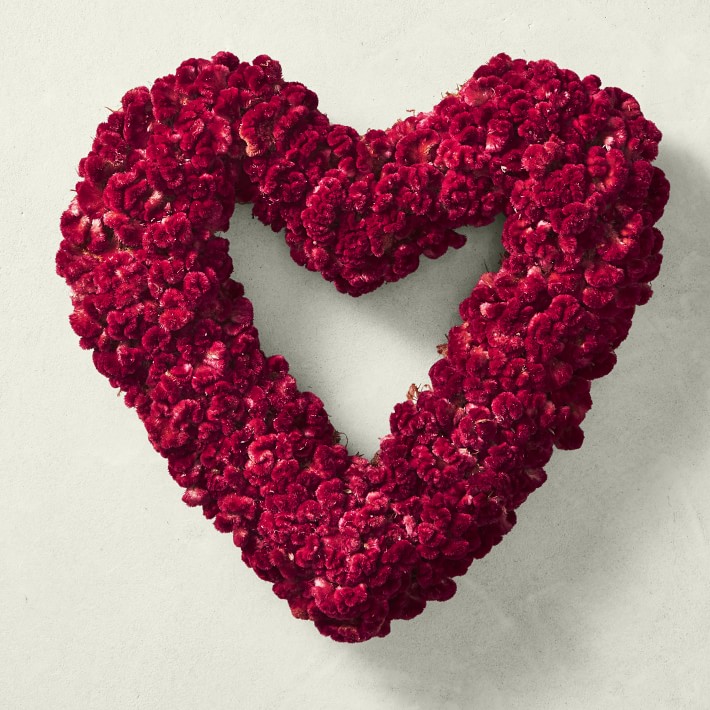 Coxcomb Heart Live Wreath