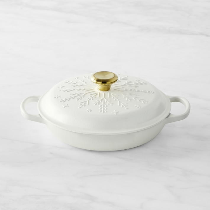 Le Creuset Noel Snowflake Braiser, 2 1\u002F4-Qt.