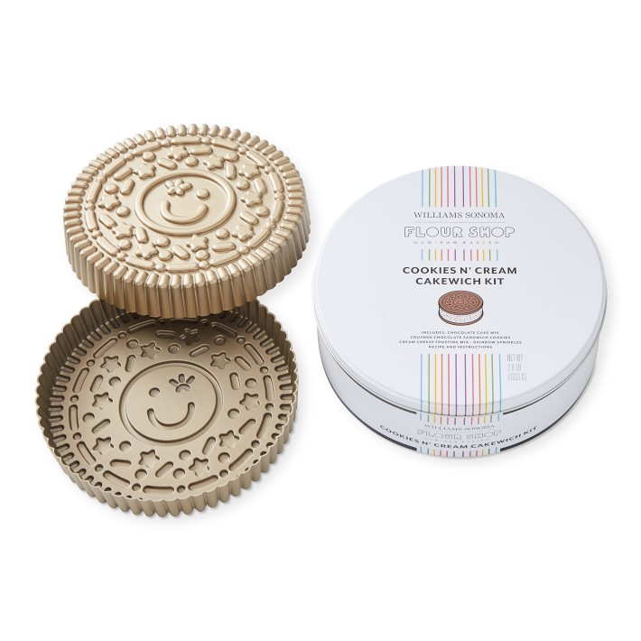 Flour Shop Cookies N' Cream Cakewich Kit with Bakeware Pan