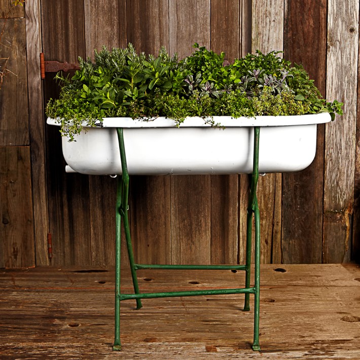 Vintage Bathtub with Stand