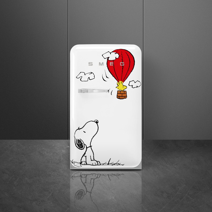 Smeg Fab 10 PEANUTS Special Edition Refrigerator