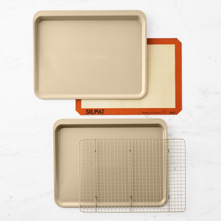 Goldtouch Pro Nonstick 3-Piece Cookie Set with Silpat Nonstick Baking Mat