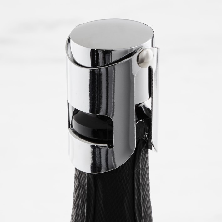Open Kitchen by Champagne Stopper