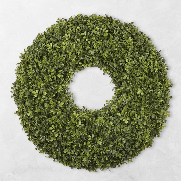 Faux Boxwood Wreath, 30"
