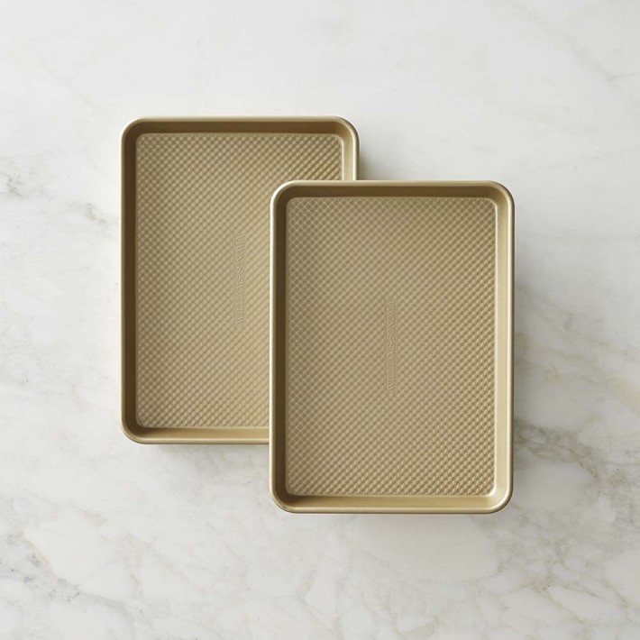 Goldtouch Pro Nonstick Corrugated Quarter Sheet, Set of 2