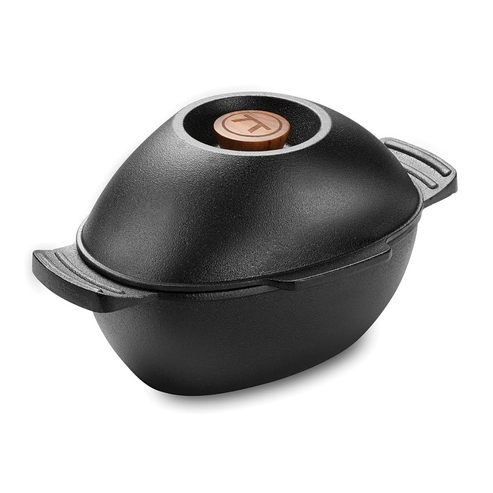 Cast Iron Seafood and Mussel Pot with Lid, 2 1\u002F2-Qt.
