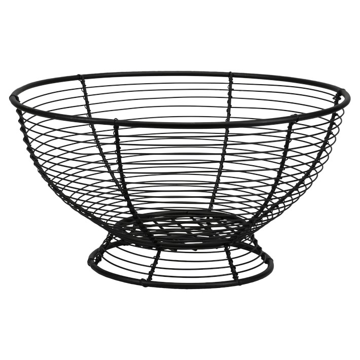 Farmhouse Wire Footed Basket