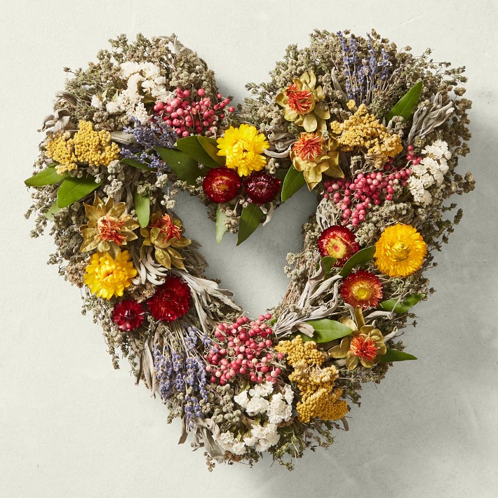 Farmer's Market Heart Live Wreath
