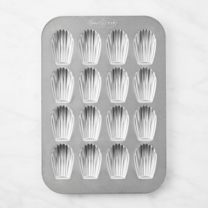 USA Pan Nonstick Madeleine Pan, 16 Wells