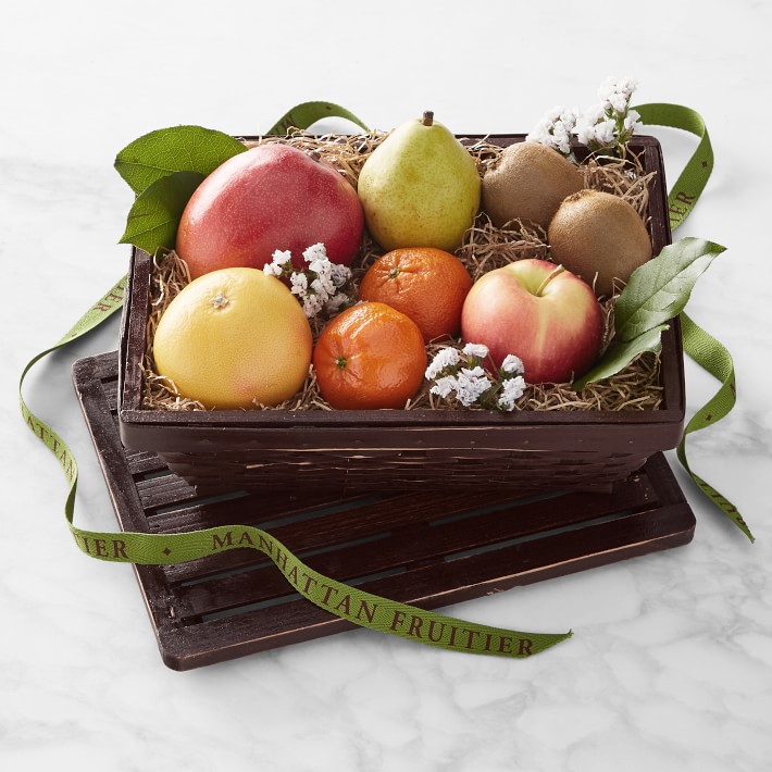 Manhattan Fruitier Classic Fresh Fruit Gift Hamper