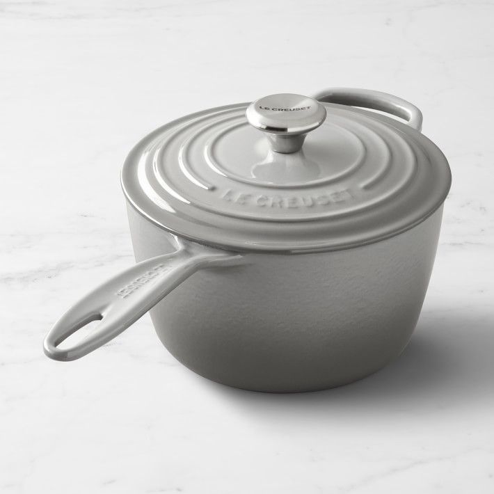 Le Creuset Signature Enameled Cast Iron Saucepan, 2 1\u002F4-Qt.