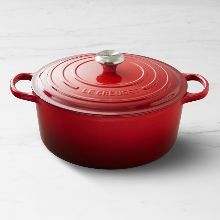 Le Creuset Signature Enameled Cast Iron Round Dutch Oven, 9-Qt.