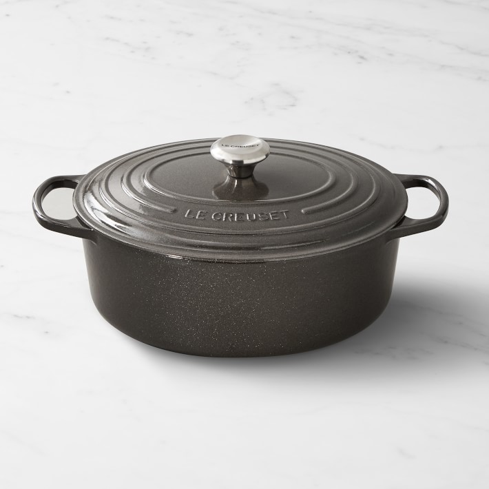 Le Creuset Signature Enameled Cast Iron Oval Dutch Oven, 6 3\u002F4-Qt.