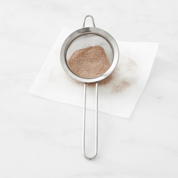 Open Kitchen by Strainer