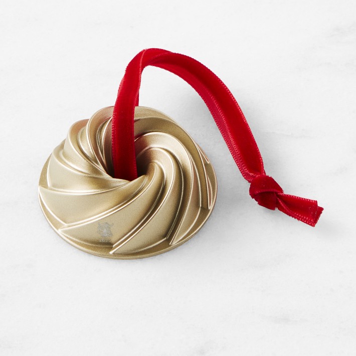 Nordic Ware Heritage Bundt Ornament