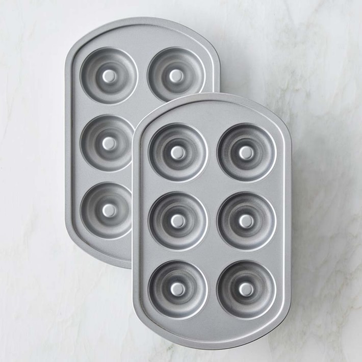 Nonstick Doughnut Pan