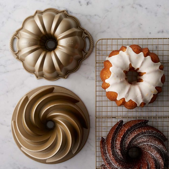 Nordic Ware Nonstick Cast Aluminum Small Heritage and Anniversary Bundt Pan Set