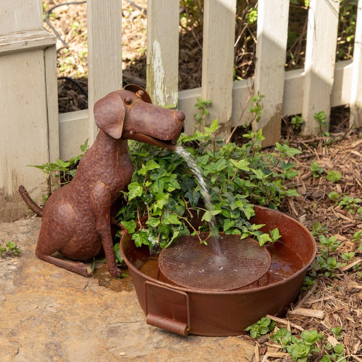 Best Friend Fountain