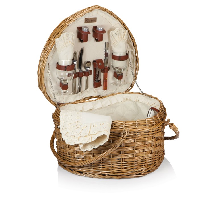 Calistoga Picnic Basket